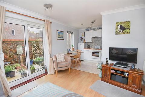 1 bedroom end of terrace house for sale, The Gavel, Sturminster Newton