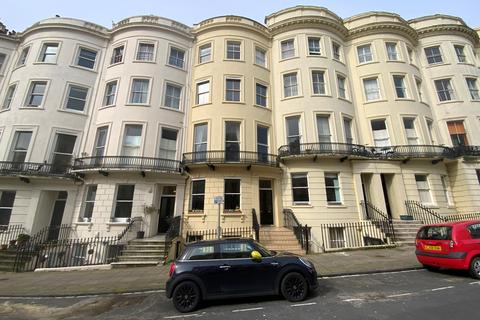 1 bedroom flat for sale, Brunswick Place, Hove, BN3