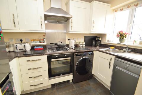 2 bedroom terraced house for sale - Asquith Close, Shrewsbury