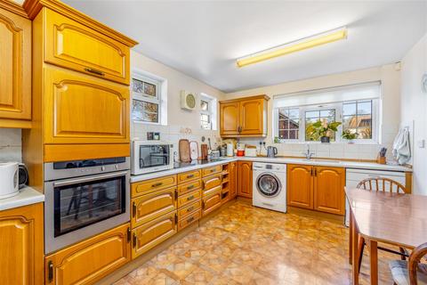 9 Allington Garden, Boston, PE21 9DW