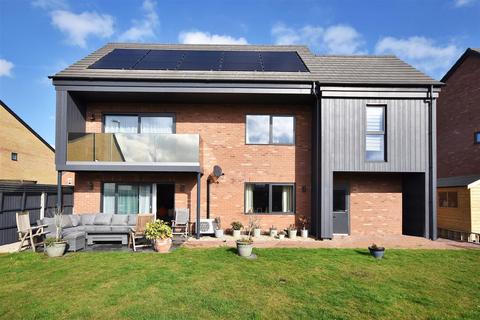 undefined, Brook Lane, Collingham, Newark