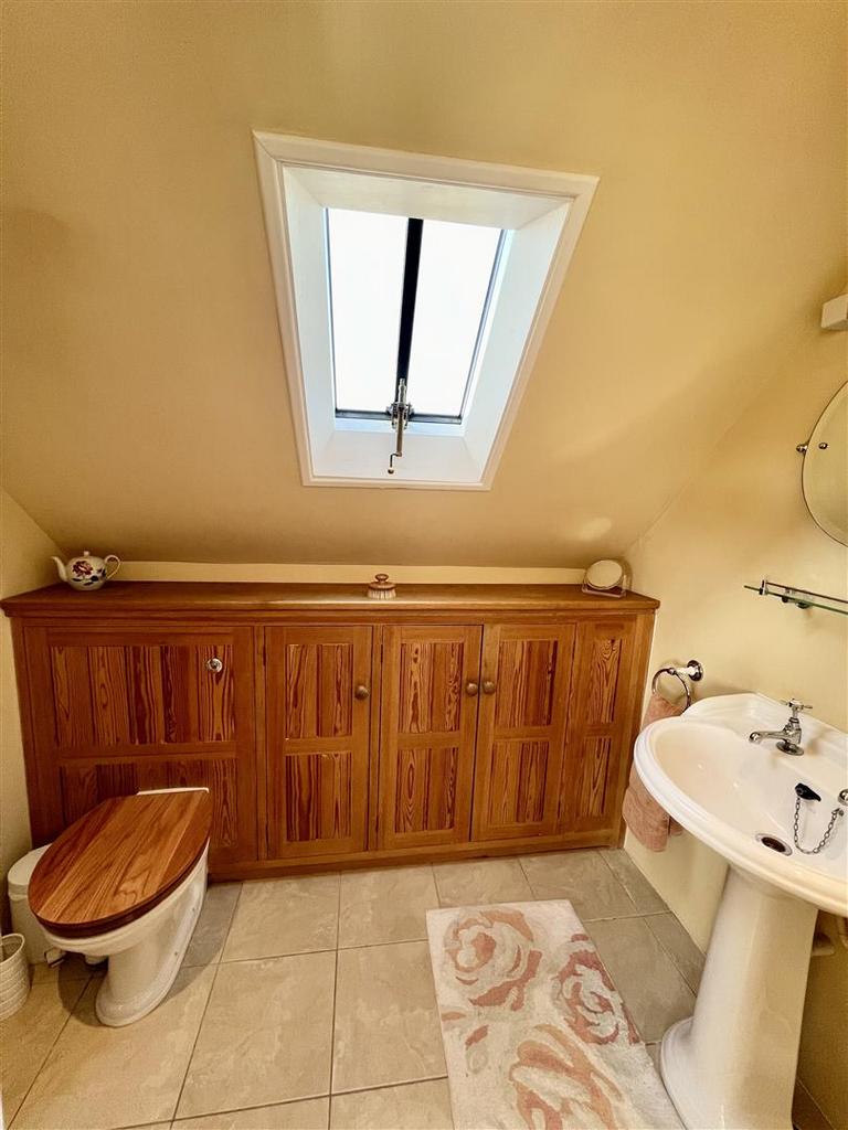 E827 F699-FBC8-4259-9826-4 A37 D6 C45736.jpeg