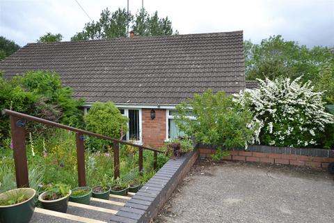 2 bedroom semi-detached bungalow for sale, The Meadows, Leominster