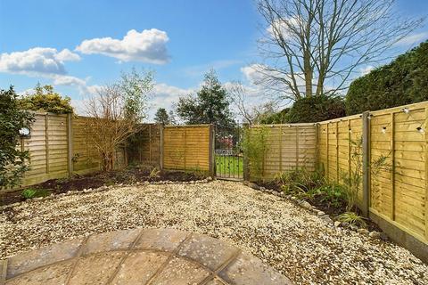 undefined, Wickland Court, CRAWLEY RH10