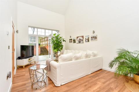4 bedroom detached house for sale, Rochester Road, Cuxton, Rochester, Kent