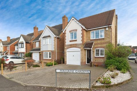 3 bedroom detached house for sale - Peregrine Gardens, Rayleigh, SS6