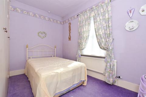 2 bedroom maisonette for sale, Granville Road, Totland Bay, Isle of Wight