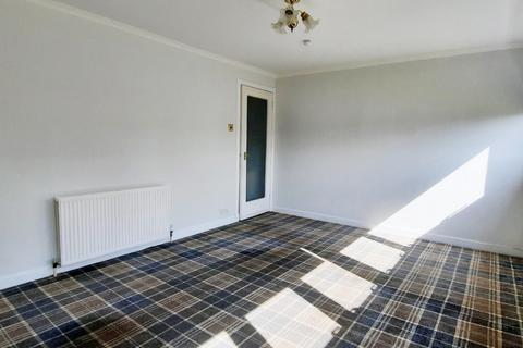 2 bedroom flat to rent, Craigie Place, Galston, East Ayrshire, KA4