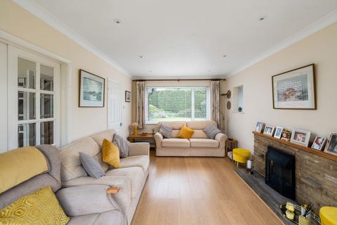 143 Carlton Road, Reigate, RH2 0JG