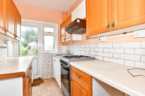 10 Dean Road, Strood, Rochester, ME2 3QH