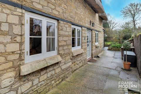 30 Helpston Road, Ailsworth, Peterborough, PE5 7AE