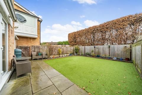 3 Baden Close, Staines-upon-thames, TW18 2RR