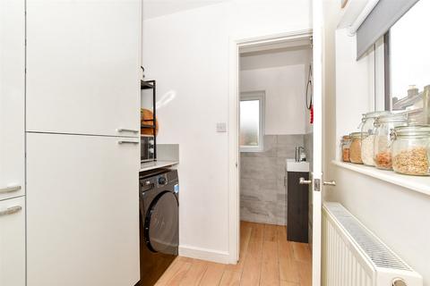 142 Canterbury Road, Croydon, CR0 3HD