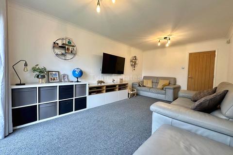 27 Cavendish Way, Basildon, SS15 4ET