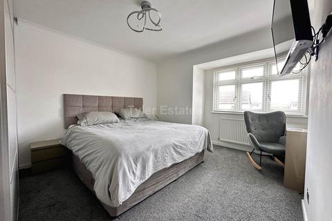 27 Cavendish Way, Basildon, SS15 4ET