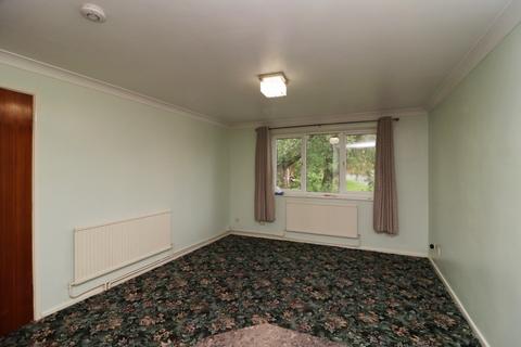 2 bedroom flat for sale, Waterfield Close, Bury BL9