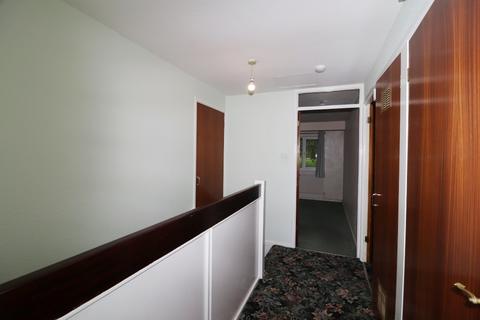 2 bedroom flat for sale, Waterfield Close, Bury BL9