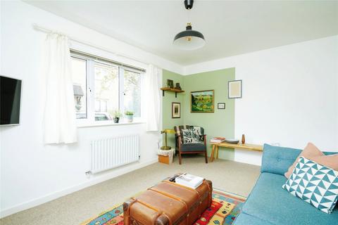 12 Elm Grove, Milton Under Wychwood, Chipping Norton, OX7 6EF