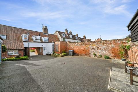 2 bedroom cottage for sale, Cumberland Street, Woodbridge, IP12
