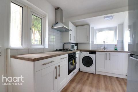 undefined, Ray Mill Road West, Maidenhead