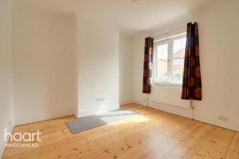 undefined, Ray Mill Road West, Maidenhead