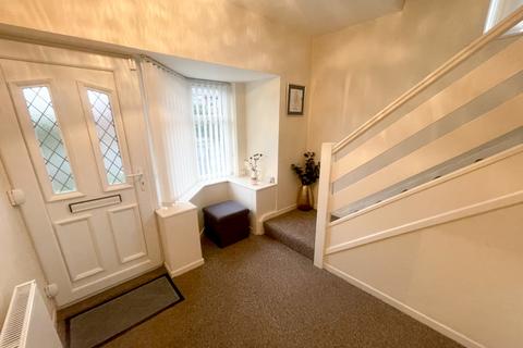 3 bedroom semi-detached house to rent - Manchester, Manchester M22