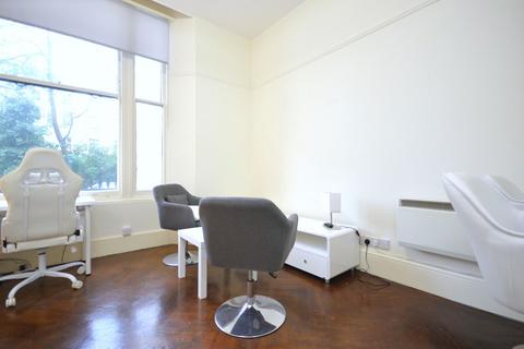 Studio to rent, Westbourne Terrace, London W2 6QS