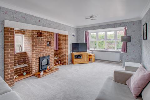 4 bedroom detached house for sale, Avoncroft Road, Stoke Heath, Bromsgrove, Worcestershire, B60