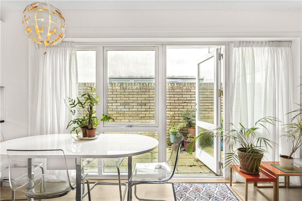 Kitchen/Living Room