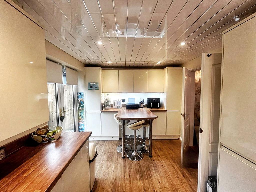 Kitchen/Breakfast