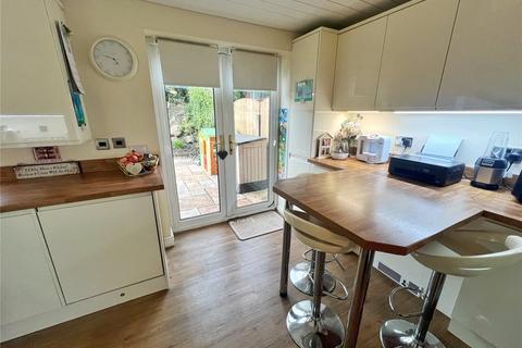14 Spring Clough, Ashton-under-lyne, OL7 9TJ