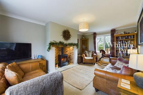 4 bedroom detached house for sale, Badingham Road, Laxfield