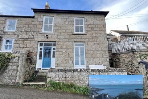 3 bedroom end of terrace house for sale, Raginnis Hill, Mousehole, TR19 6SR