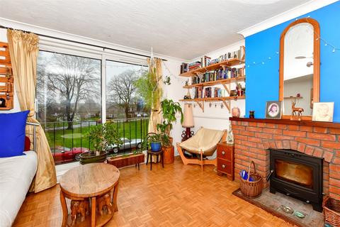 2 bedroom terraced house for sale, Lambs Crescent, Horsham, West Sussex