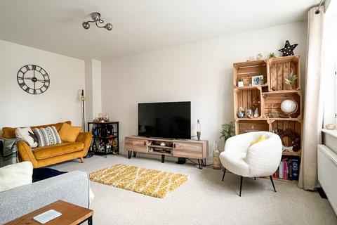 43 Egret Drive, Yatton, Bristol, BS49 4FN