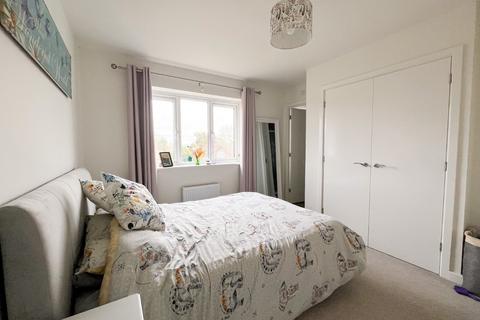 43 Egret Drive, Yatton, Bristol, BS49 4FN