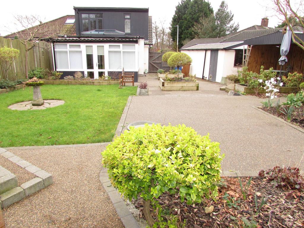 Brandon Avenue, Heald Green, SK8 3 bed semidetached bungalow for sale £400,000