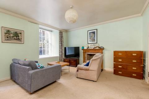 3 bedroom ground floor flat for sale, 26/1 St. James Square, New Town, Edinburgh, EH1 3AY