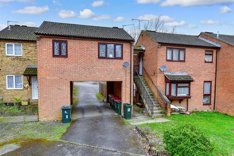 1 bedroom flat for sale, Woodcourt, Tollgate Copse, Crawley, West Sussex