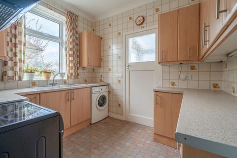 24 Silverknowes Drive, Edinburgh, EH4 5LQ
