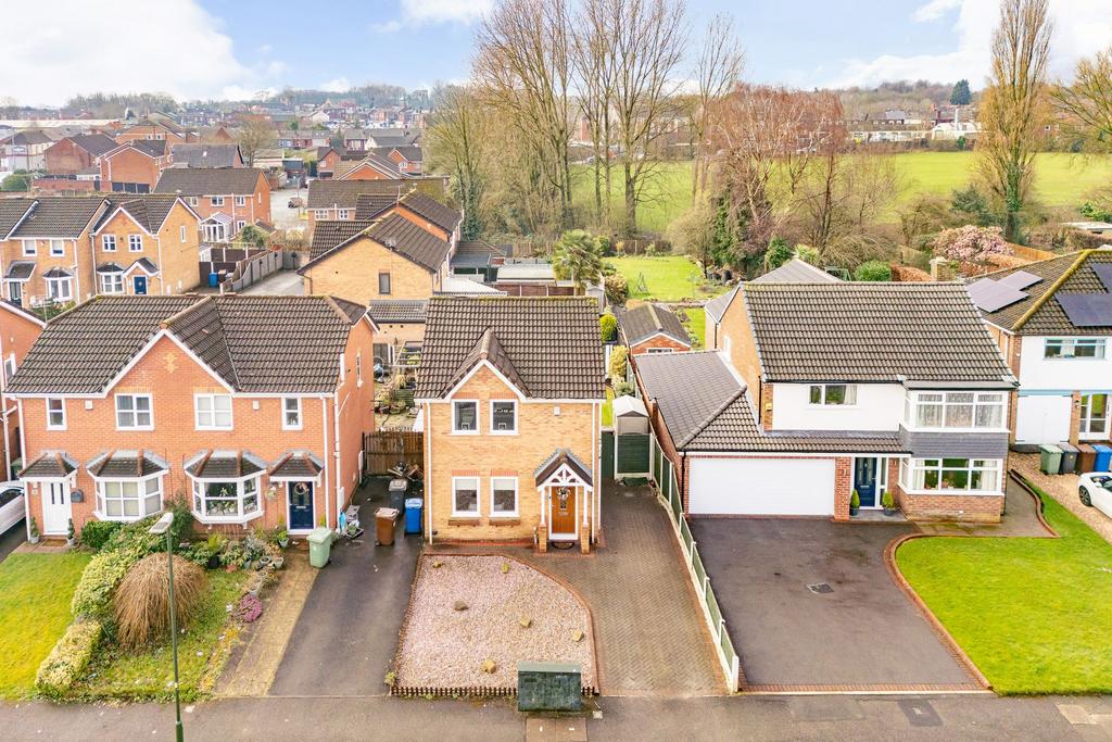 Edward Drive, AshtonInMakerfield, WN4 3 bed detached house for sale