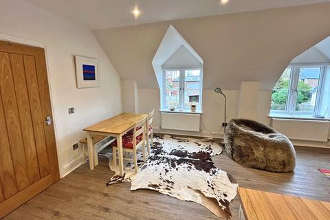 1 bedroom apartment for sale, Station Road, Sway, Lymington, Hampshire, SO41