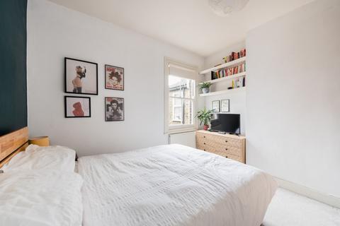2 bedroom flat for sale, Preston Road, Leytonstone, London, E11 1NN