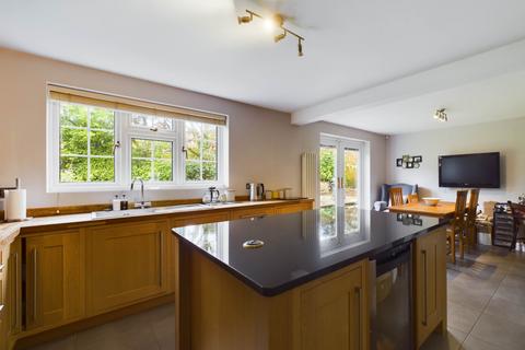 5 bedroom detached house for sale, *  4/5 BED DETACHED  *  The Lawns, FIELDS END, HP1