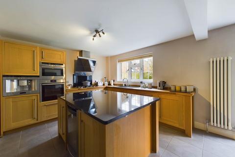 5 bedroom detached house for sale, The Lawns, FIELDS END, HP1