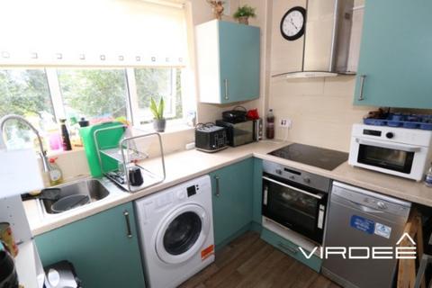 2 bedroom flat for sale, Richmond Close, Handsworth Wood, West Midlands, B20