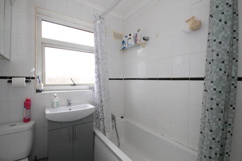 53 Dunster Avenue, Morden, SM4 4LE