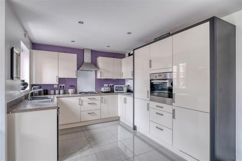 3 bedroom detached house for sale, Perrins Way, Bevere, Worcester, WR3 7WB