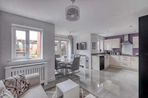 3 Perrins Way, Bevere, Worcester, WR3 7WB