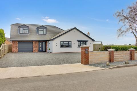 4 bedroom detached house for sale, Ropers Gate, Lutton, PE12